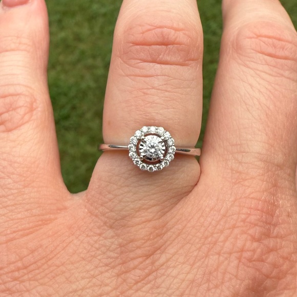 Promise Ring - Picture 2 of 4